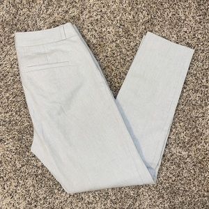 Banana Republic Sloan Fit Gray Cropped Pants. Size 2.